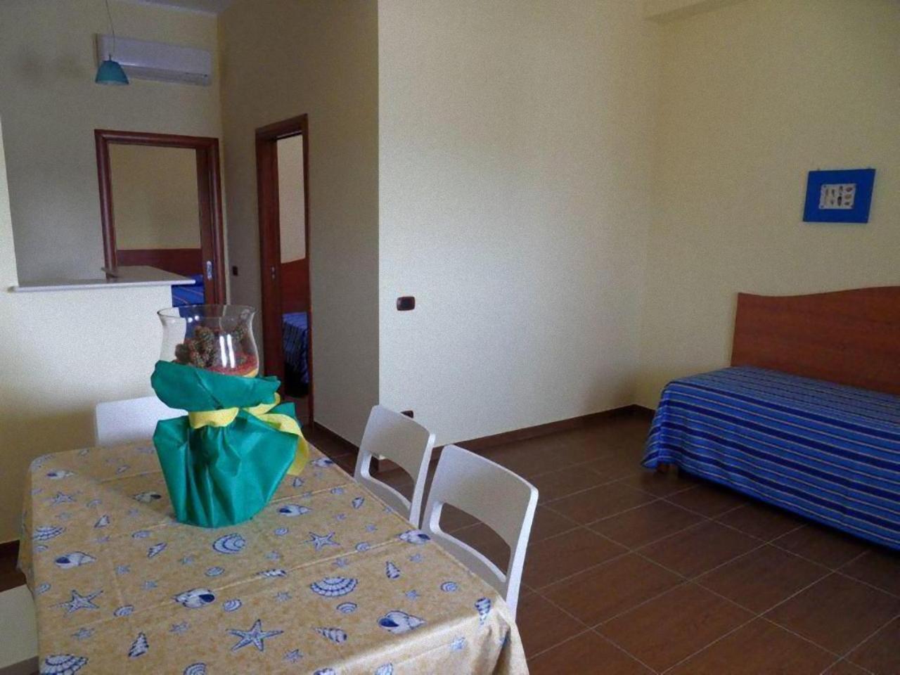 Residence Bandiera Gialla Margherita Di Savoia Exterior foto